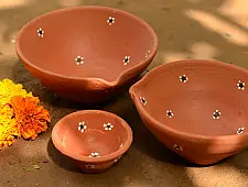 Diya { 1Large + 1Medium + 1Small Diya }